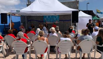 CharlaEscenario